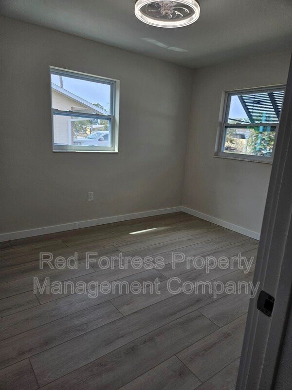 8730 Fordham St property image