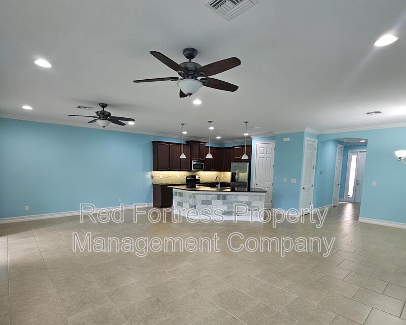 13105 Silver Thorn Loop property image