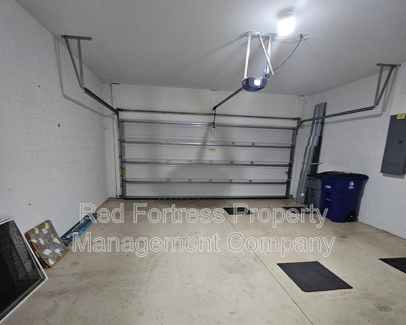 13105 Silver Thorn Loop property image