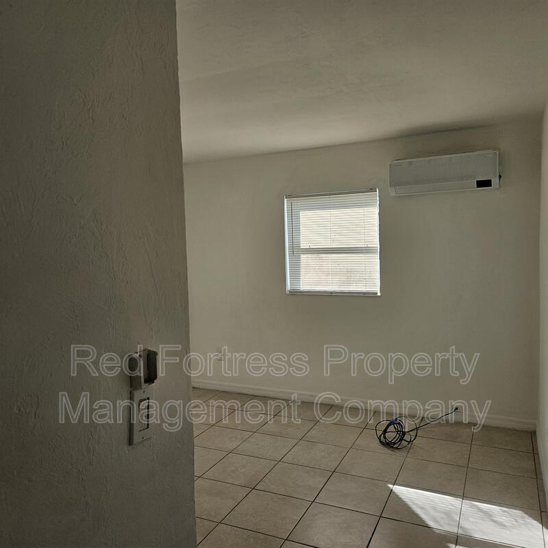 3524 South St property image