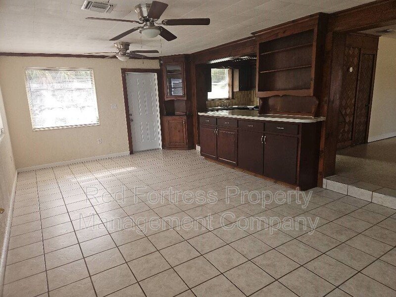 2530 Kennesaw St property image