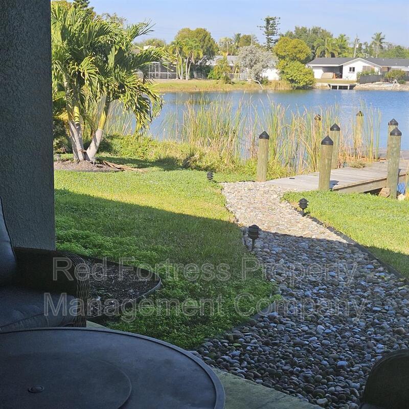 15930 Lake Candlewood Dr property image