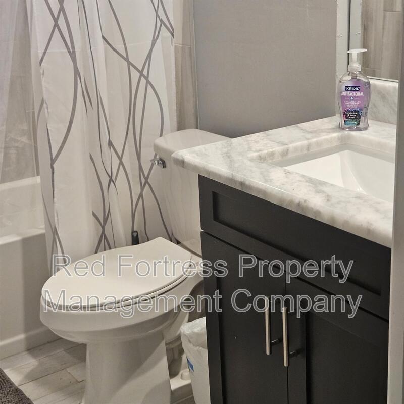 15930 Lake Candlewood Dr property image