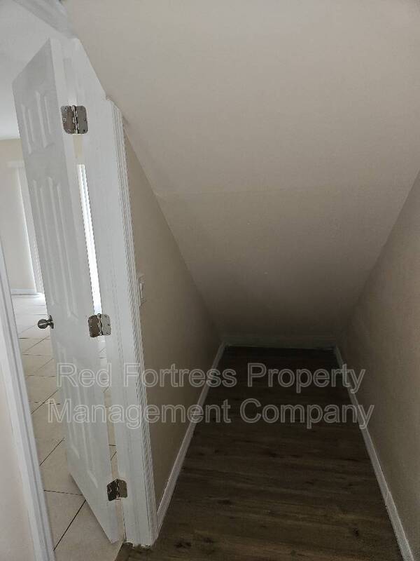 17306 Whitewater Ct property image