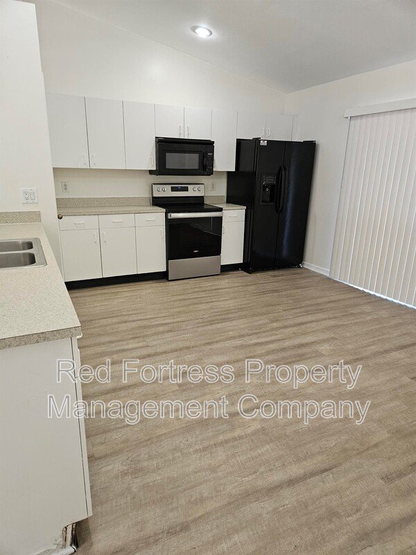 5006 Bywood St property image