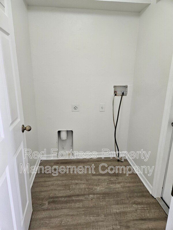 5006 Bywood St property image