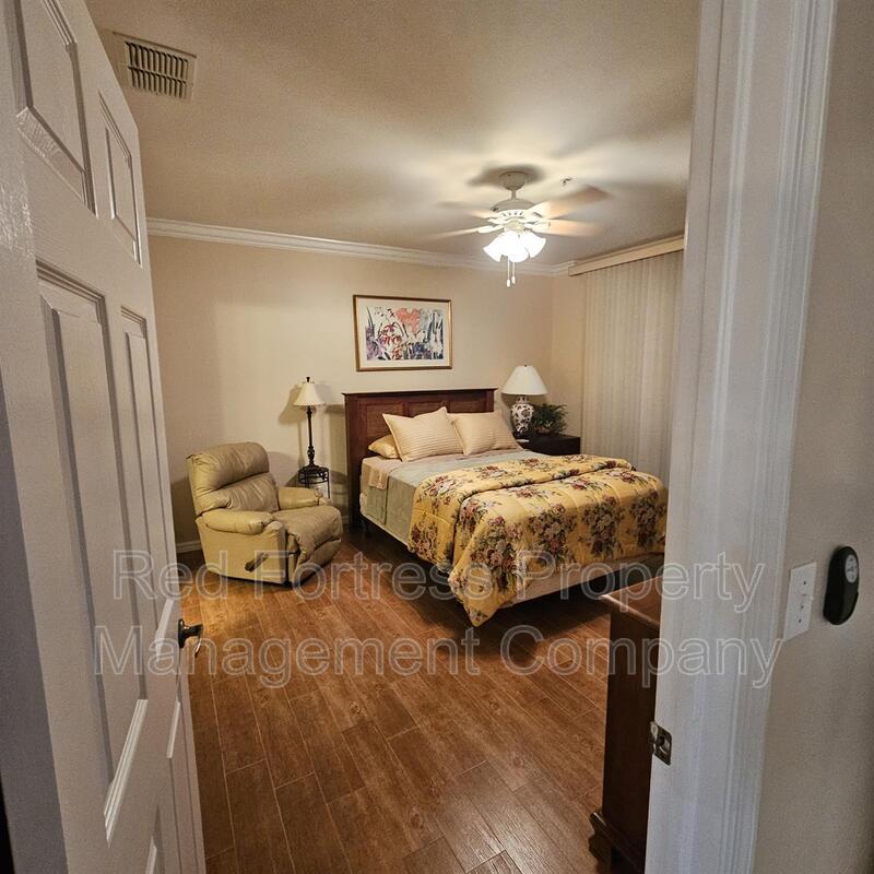 14771 Hole In One Cir 104 property image