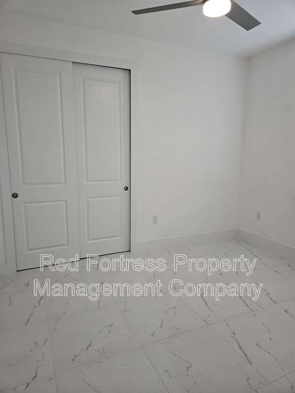 5146 Centennial Blvd property image