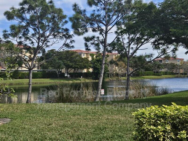 8320 Whiskey Preserve Cir #338 property image