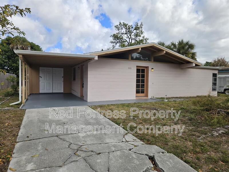 1635 Newport Ct property image