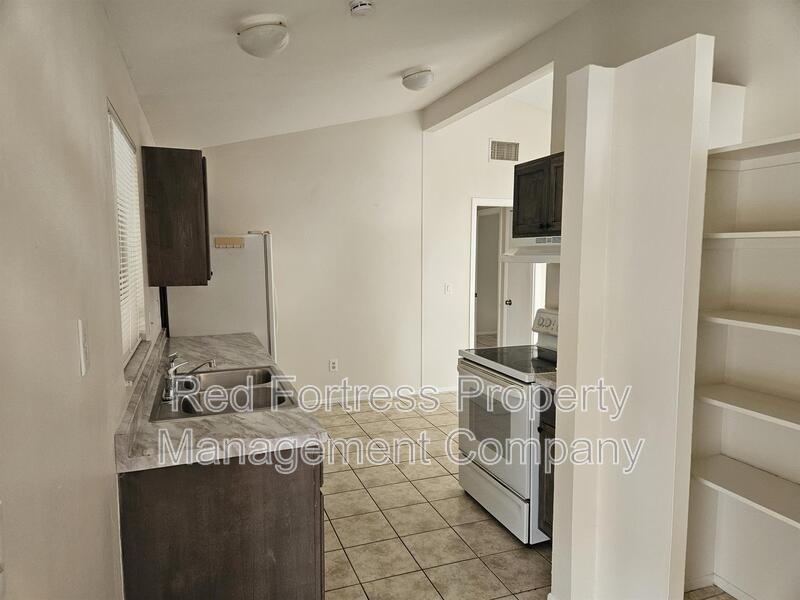 1635 Newport Ct property image