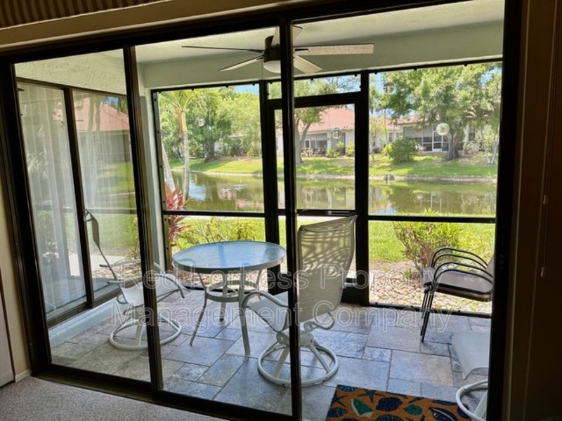 7113 Quail Run Ct W9 property image