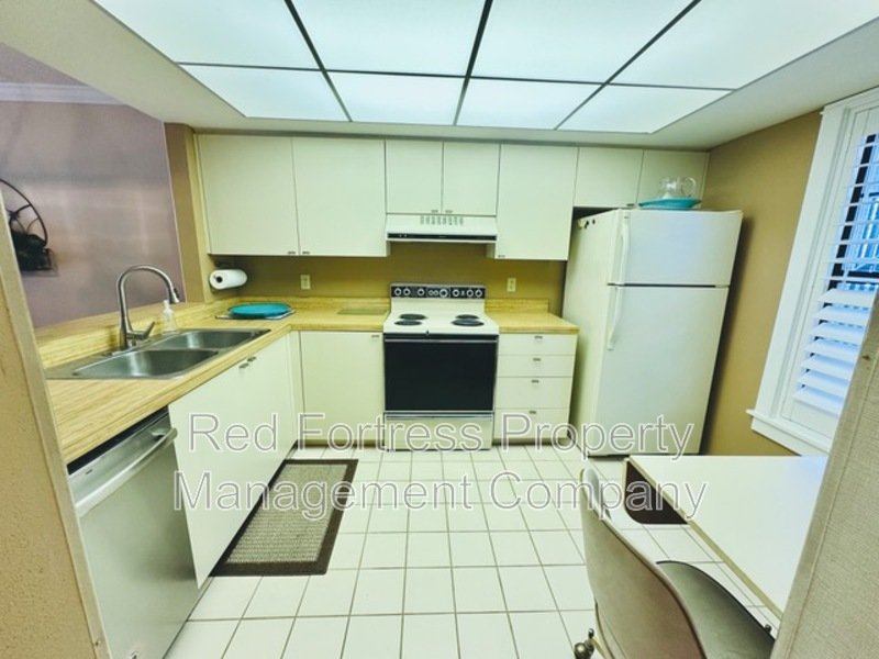 7113 Quail Run Ct W9 property image