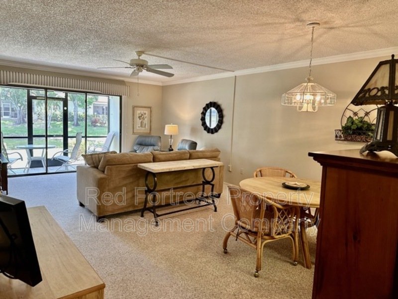 7113 Quail Run Ct W9 property image