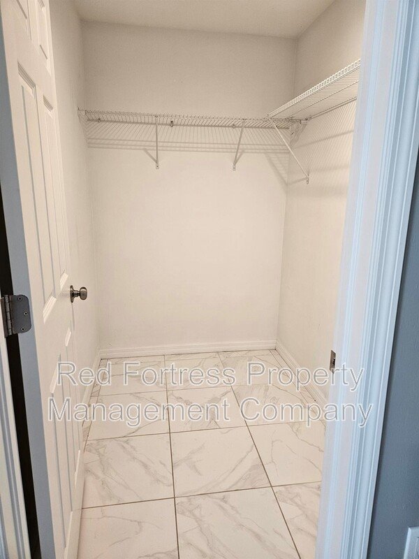 310 Gordon Ave S property image