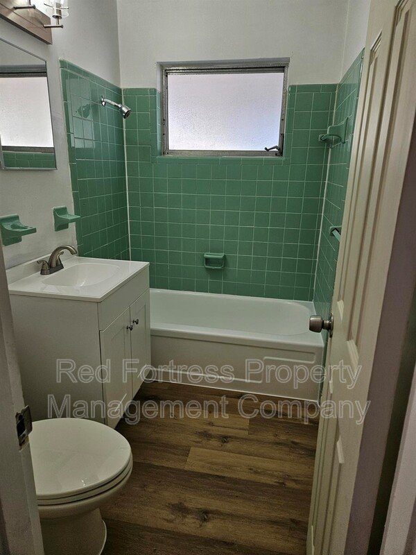 803 Palm Blvd property image