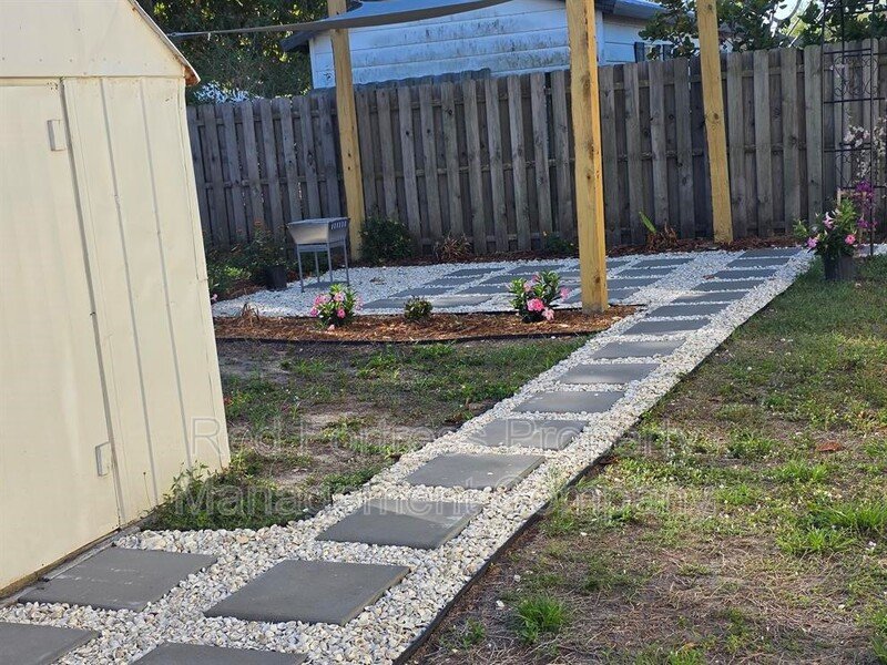 4855 West Dr property image