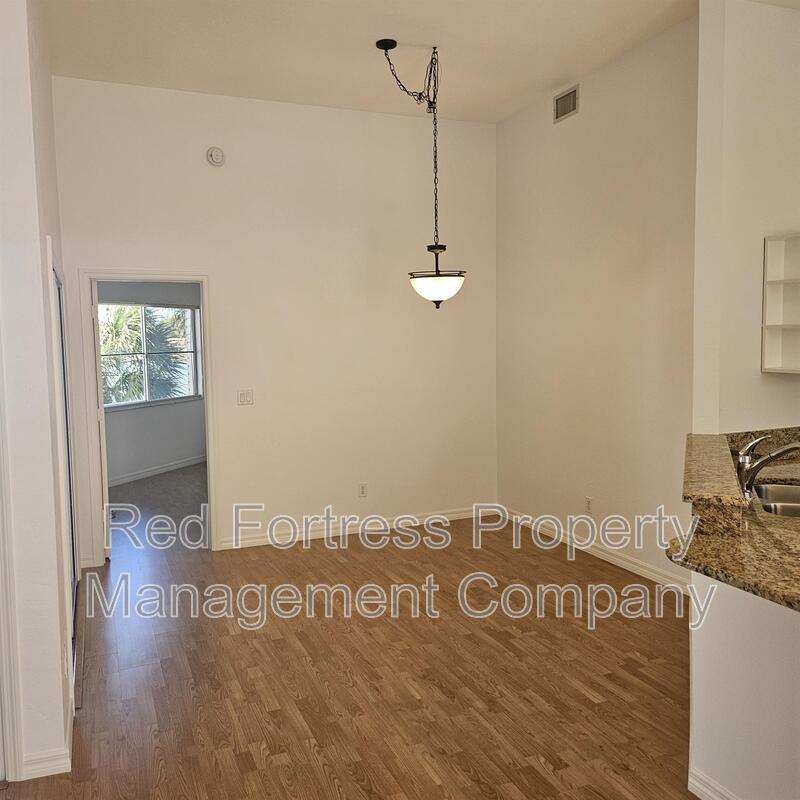 2731 Citrus Lake Apt 202 property image