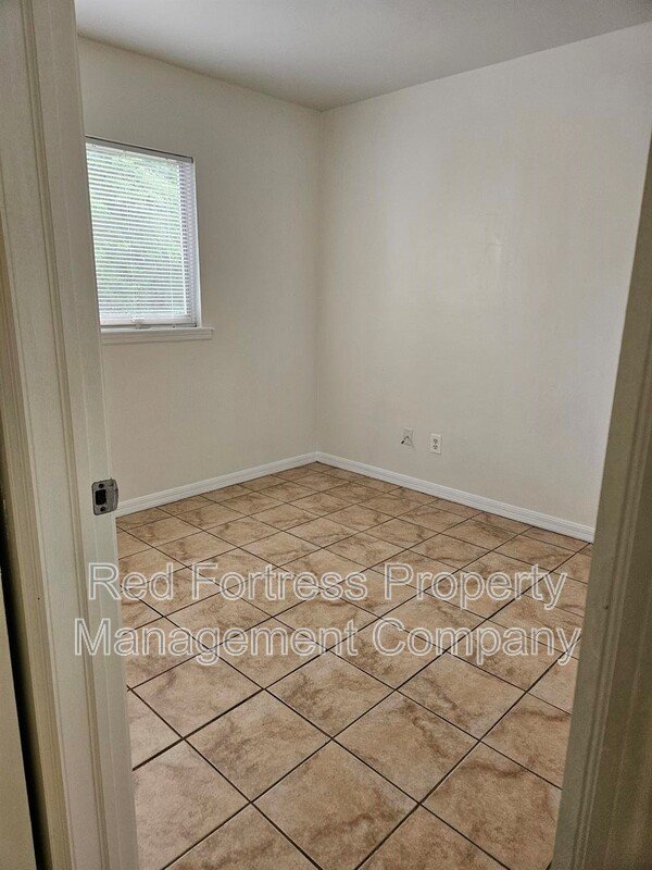 5317 27th St SW property image