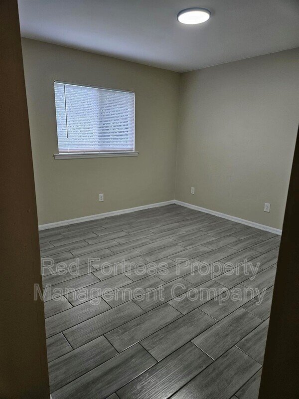 5319 27th St SW property image