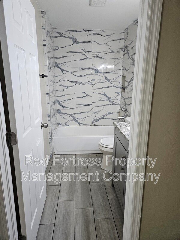 5319 27th St SW property image