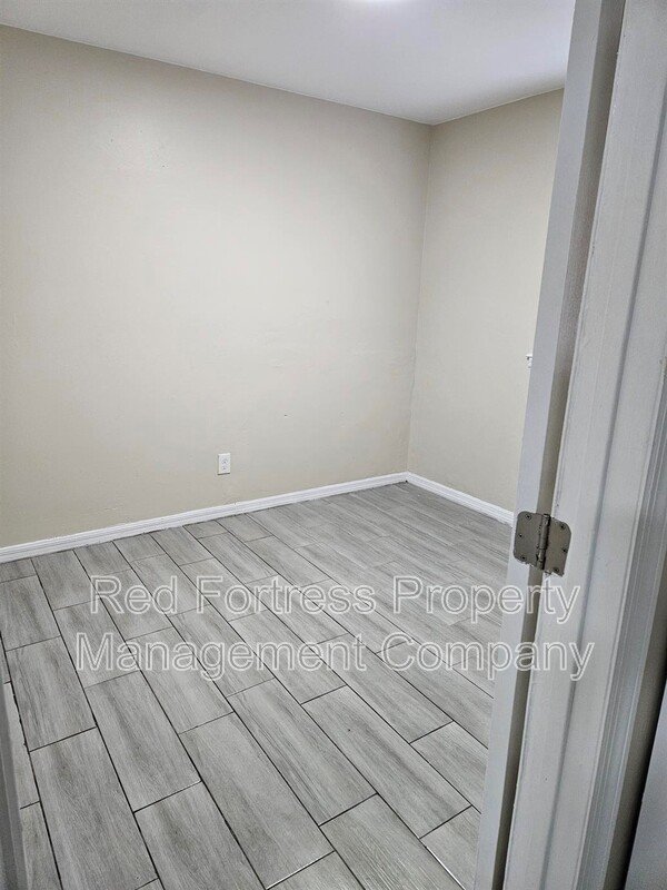 5319 27th St SW property image