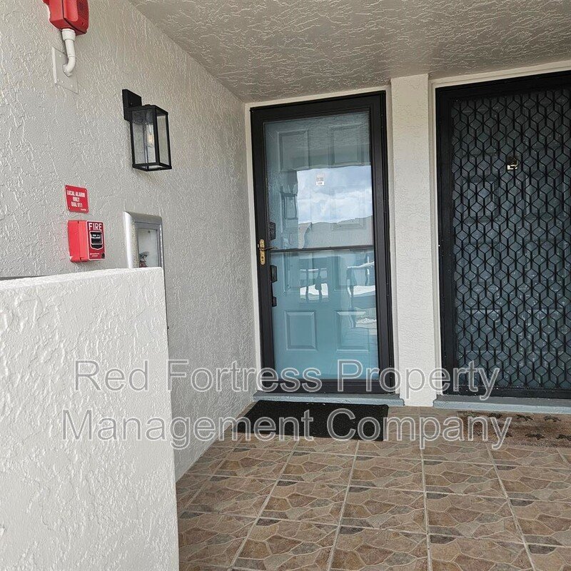 5710 Trailwinds Dr #525 property image