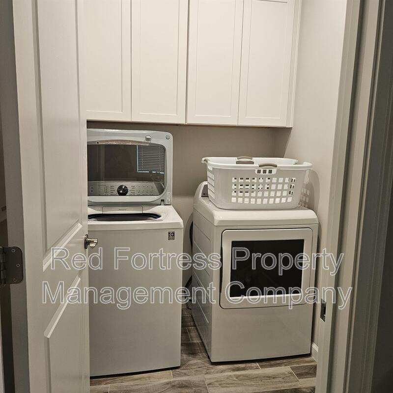 6517 Good Life St property image