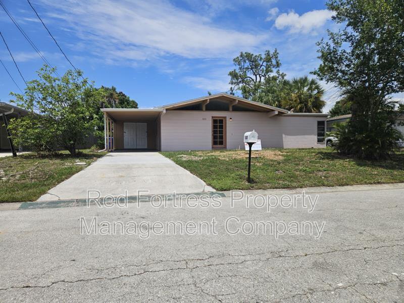 1635 Newport Ct property image