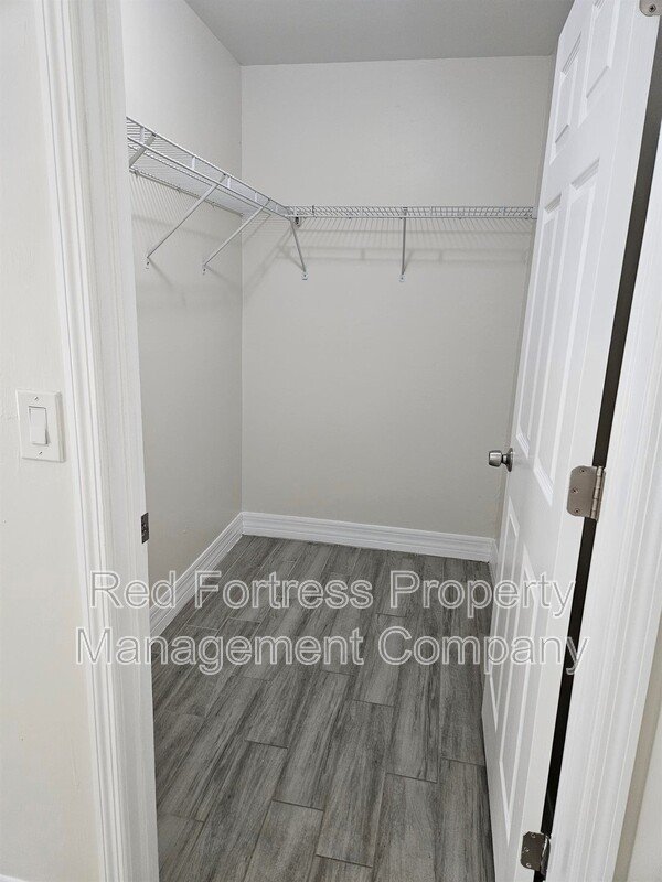 167 Meadow Rd property image