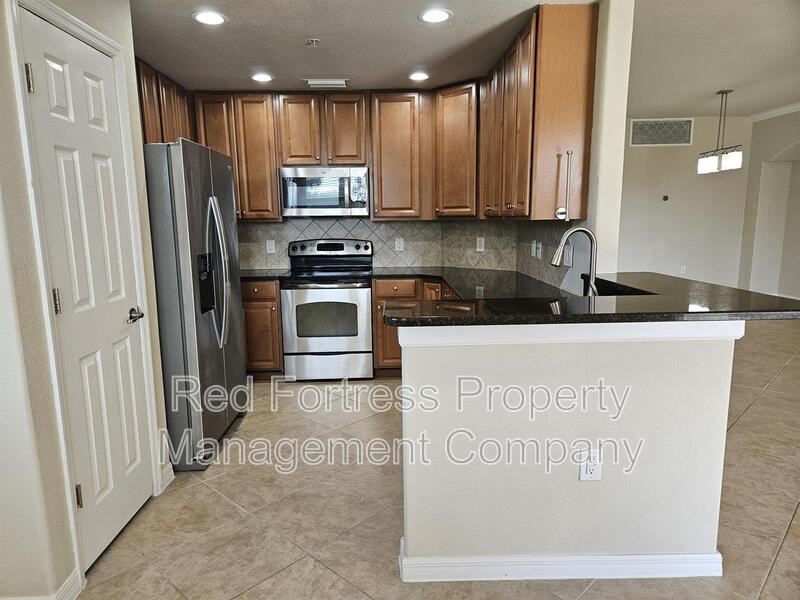 17451 Old Harmony Dr 102 property image