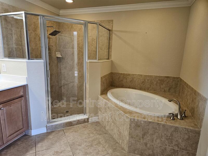17451 Old Harmony Dr 102 property image