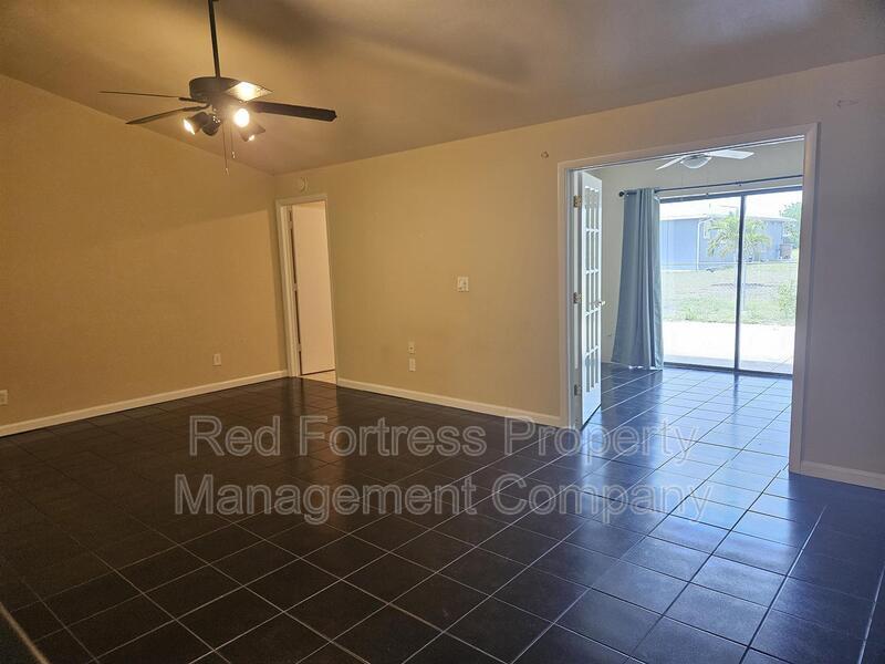 4114 Skyline Blvd B property image