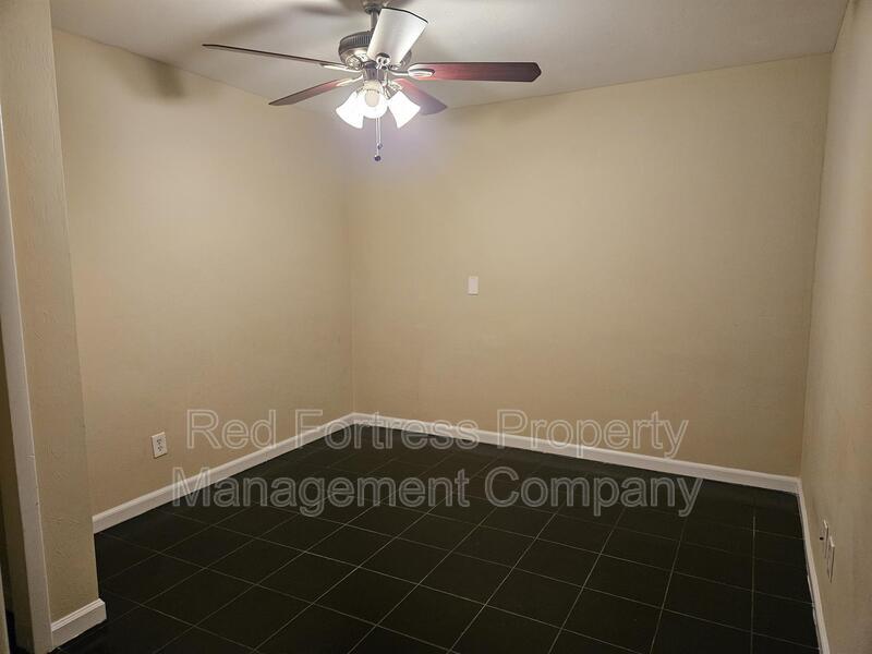 4114 Skyline Blvd B property image