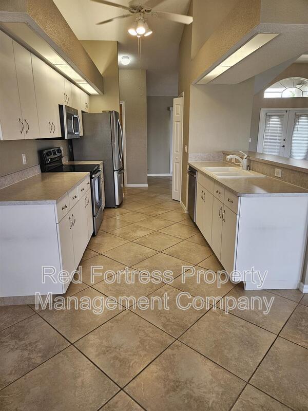 2613 SW 15th Ave property image