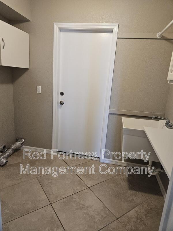 2613 SW 15th Ave property image