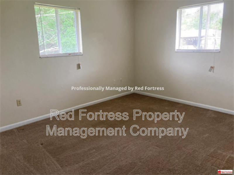 5806 Algiers St property image