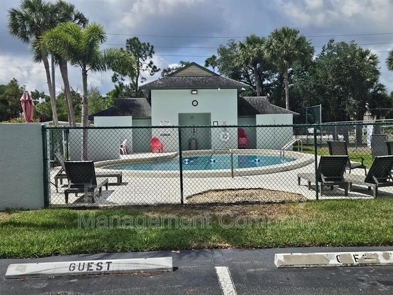 2135 Crystal Dr #37 property image