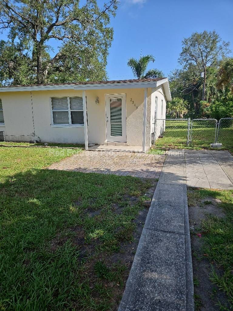 2349 South St property image