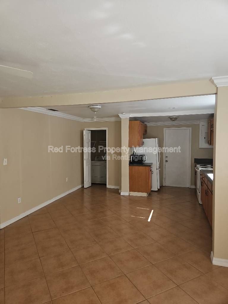 2349 South St property image