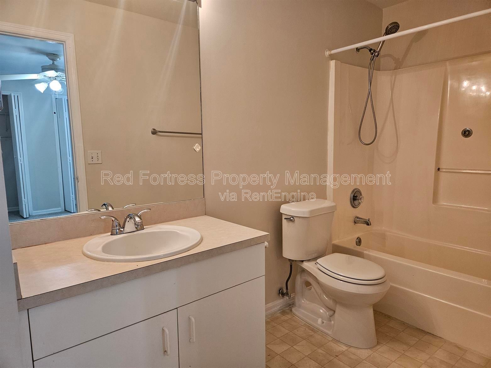 1814 SW 42nd St property image