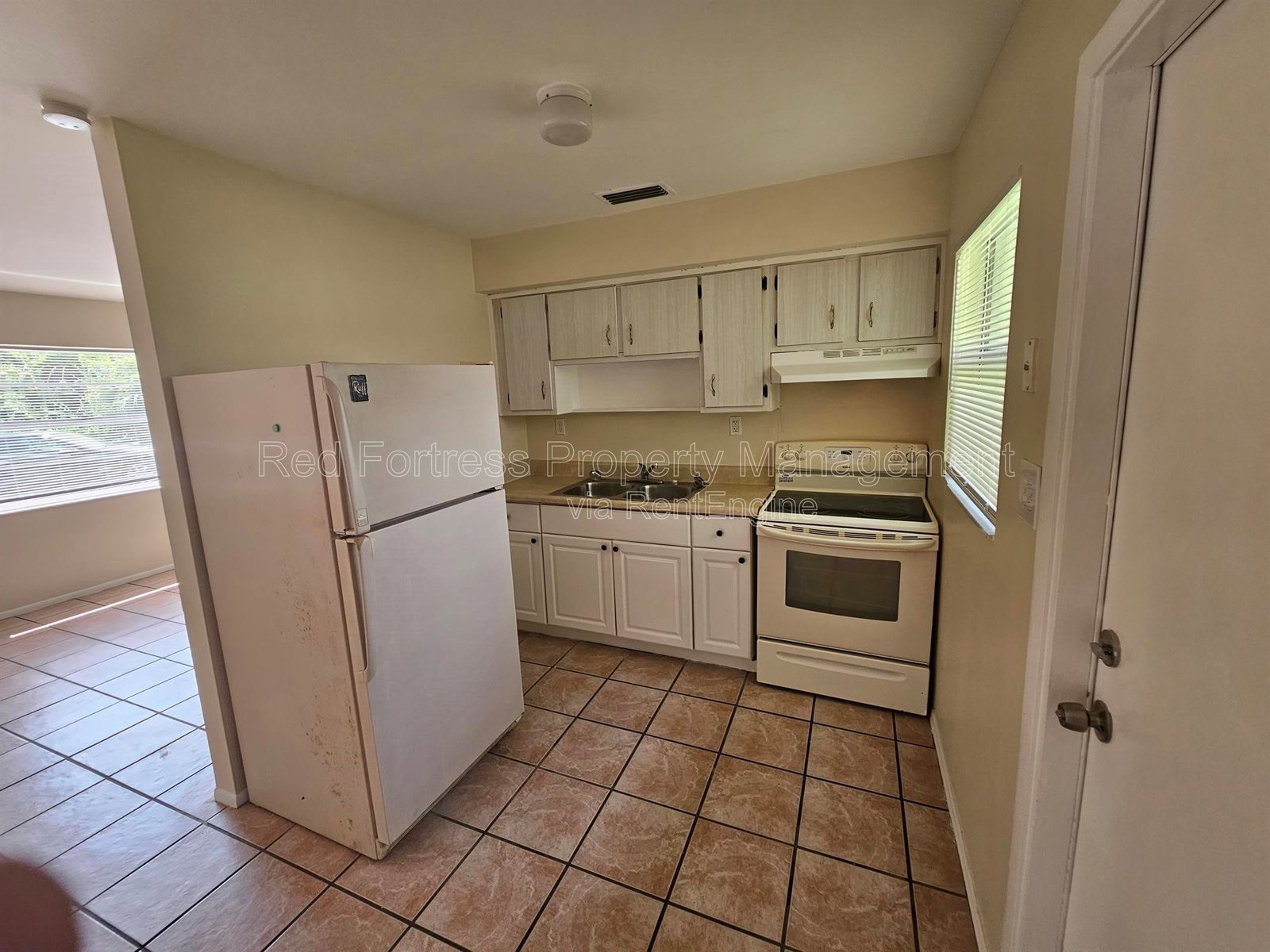 3814 Desoto Ave property image