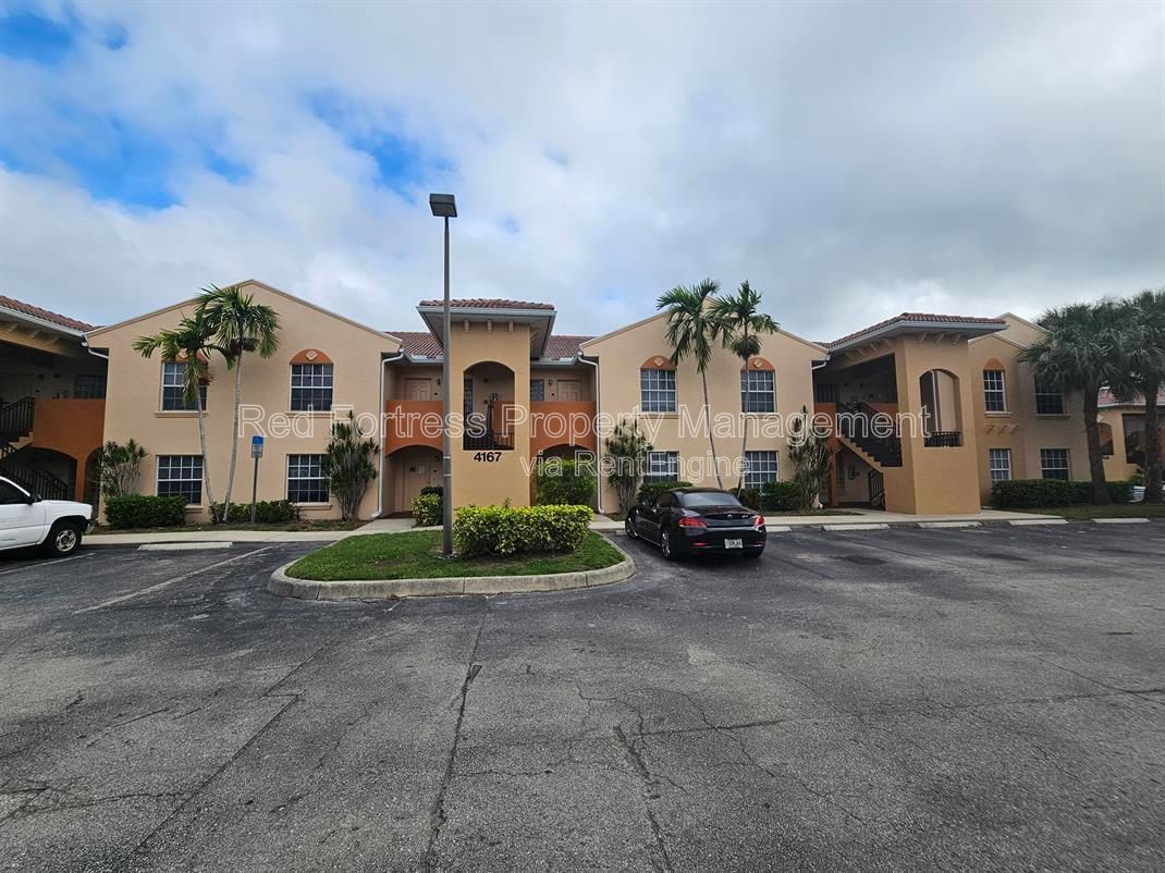 4167 Castilla #204 property image