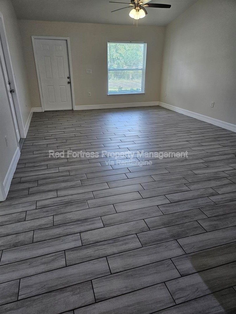 167 Meadow Rd property image