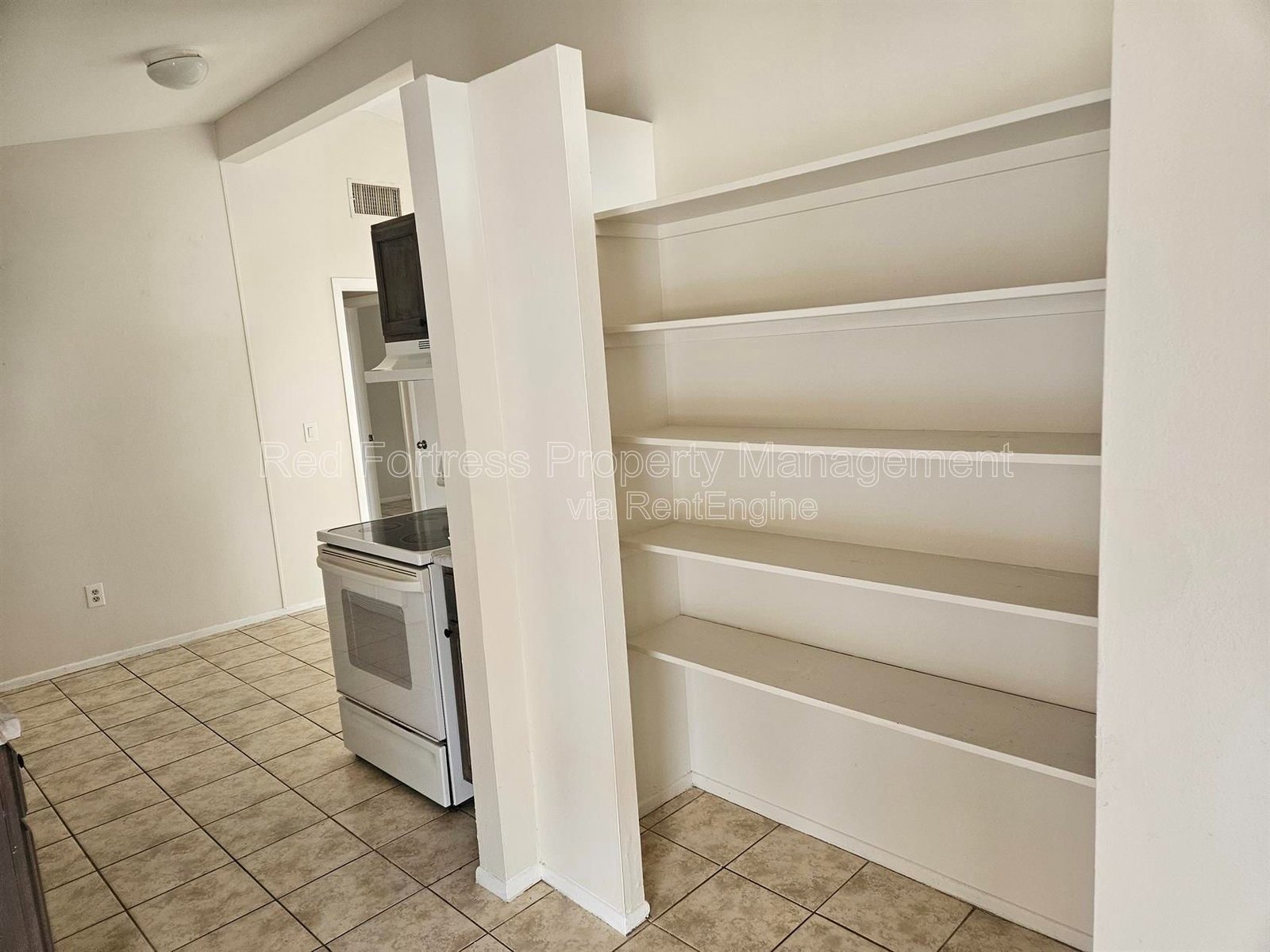 1635 Newport Ct property image