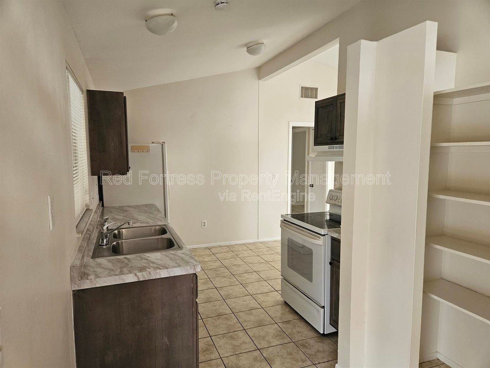 1635 Newport Ct property image