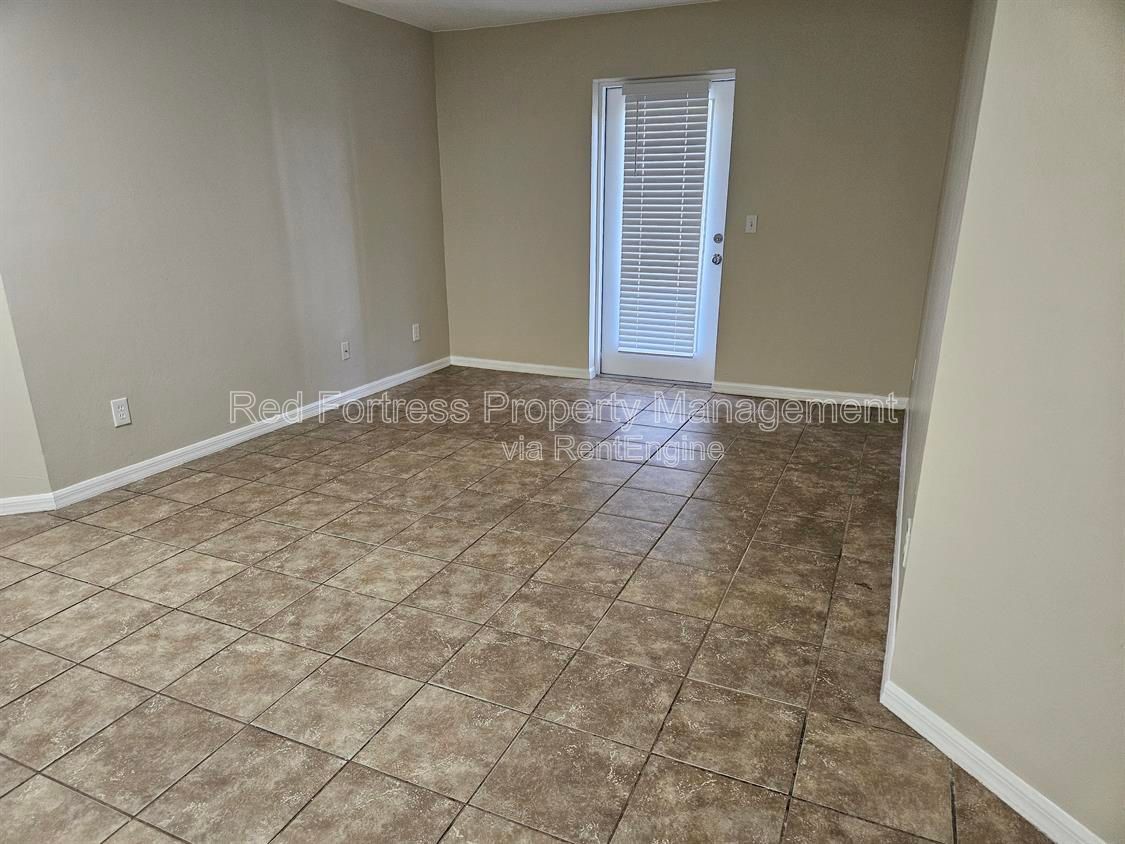 4512 Leonard Blvd S property image