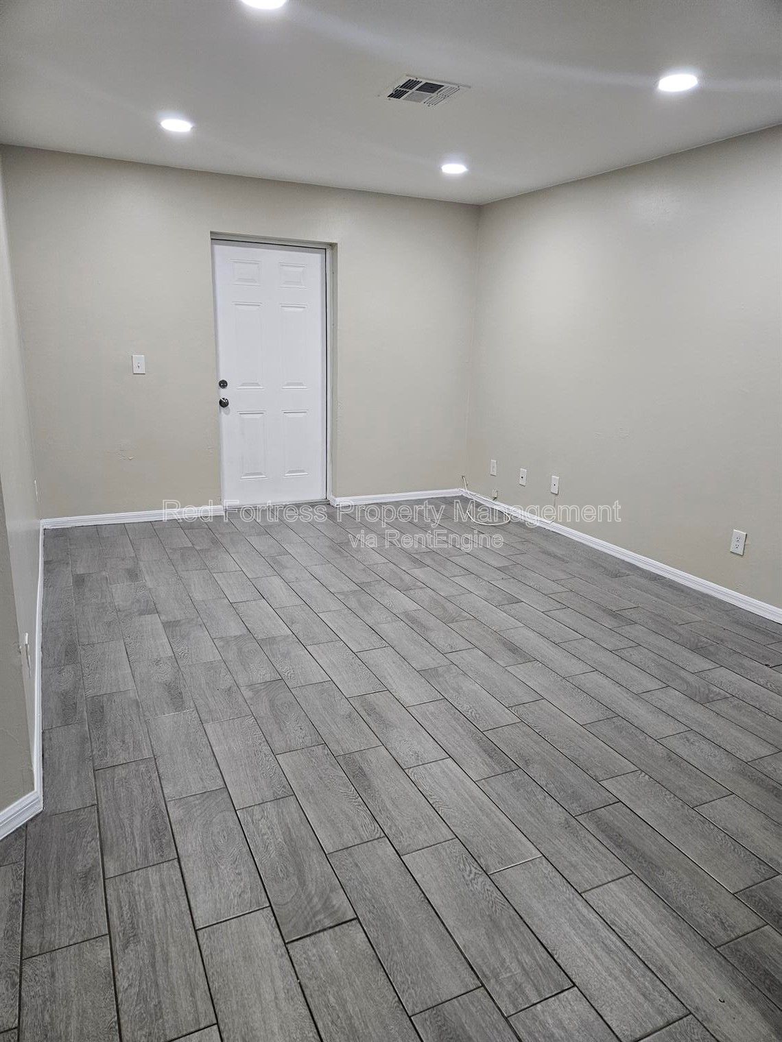 4514 Leonard Blvd S property image