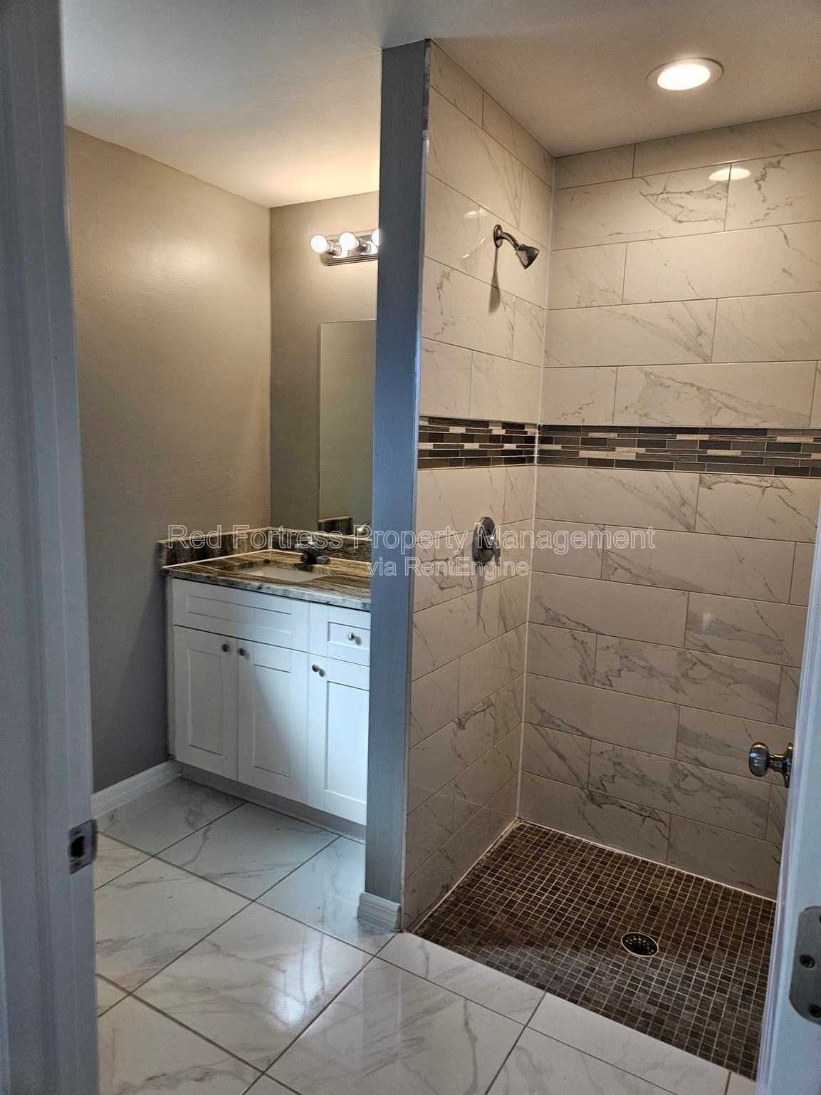 310 Gordon Ave S property image