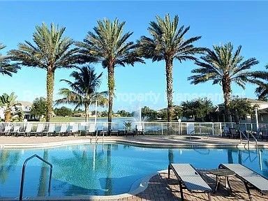 2531 Sawgrass Lake property image